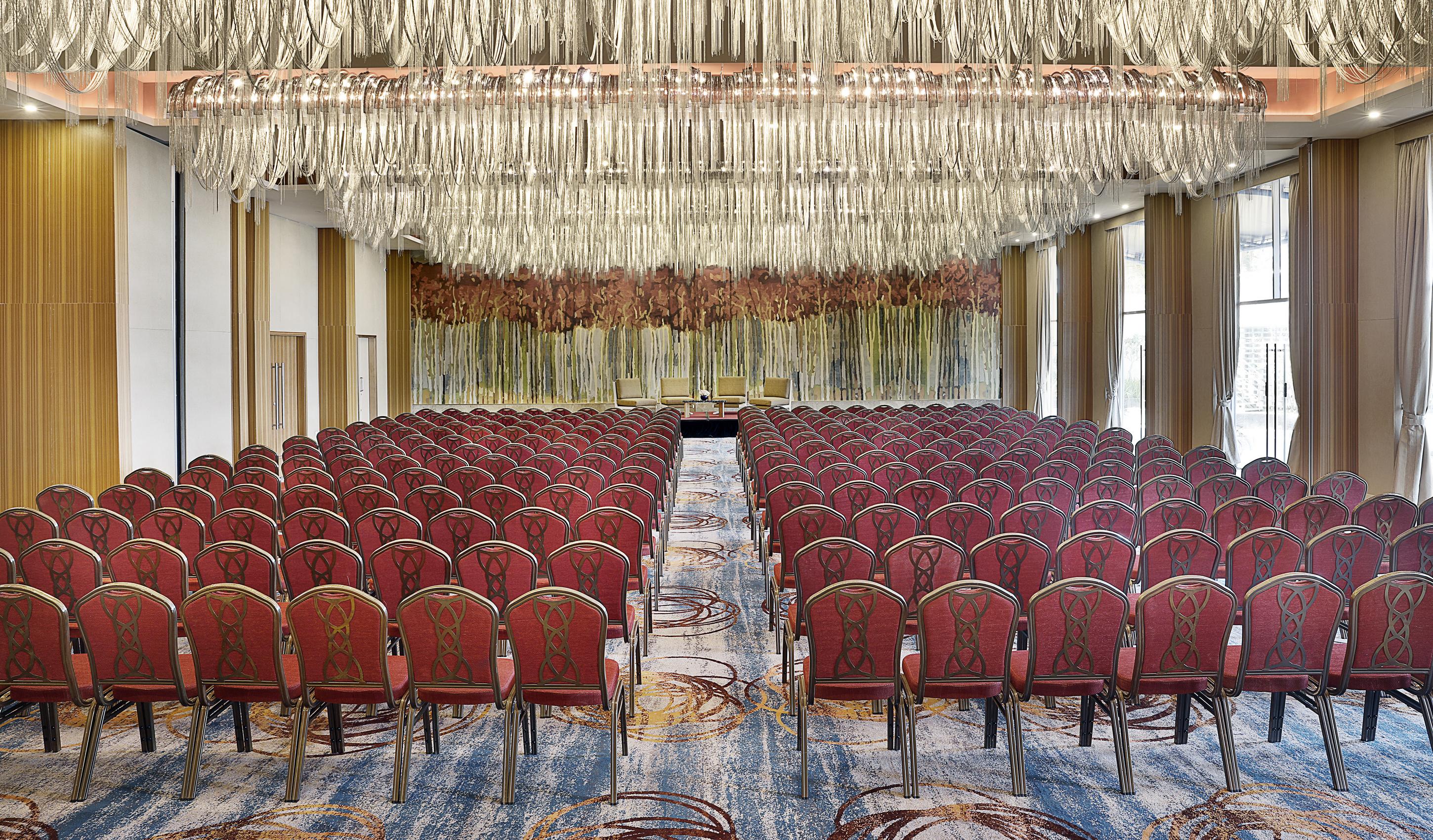 Отель Radisson Blu