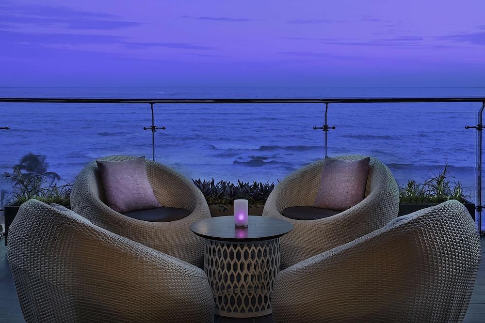 Отель Radisson Blu